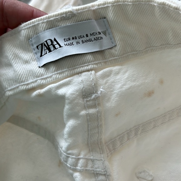 Zara Denim Frayed Distressed Fringe Hem Jean Shorts Button Fly - Picture 7 of 7